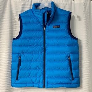 Blue and Navy Patagonia Vest Boys Medium Size 10